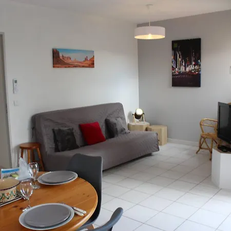 Superbe Climatise Vue Port Et - 4yacht37 Apartment